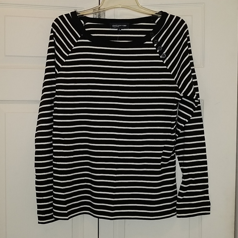 Jones New York top